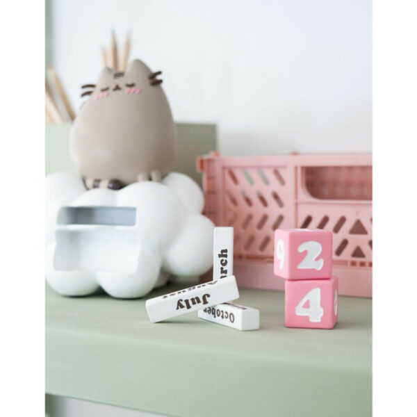 bem s 221552 pusheen resin 3d perpetual calendar 10x12x13cm